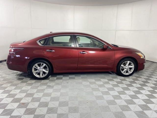 2015 Nissan Altima Vehicle Photo in MEDINA, OH 44256-9001