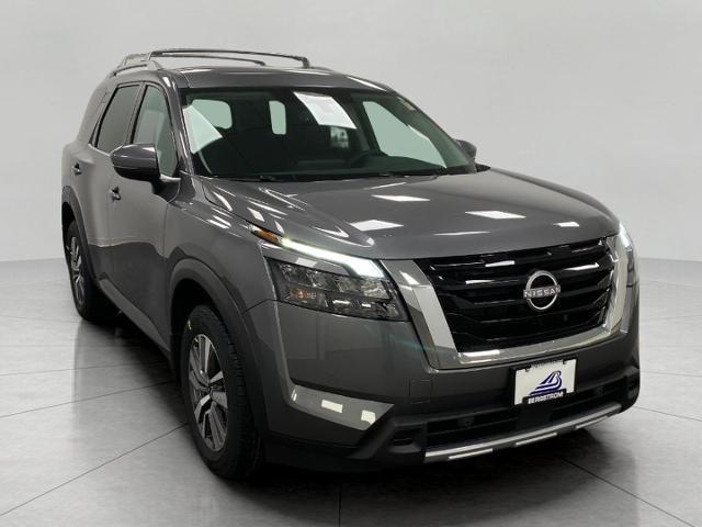 2025 Nissan Pathfinder SL photo 2