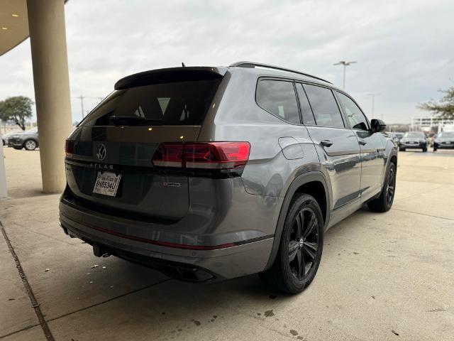 2022 Volkswagen Atlas Vehicle Photo in Grapevine, TX 76051