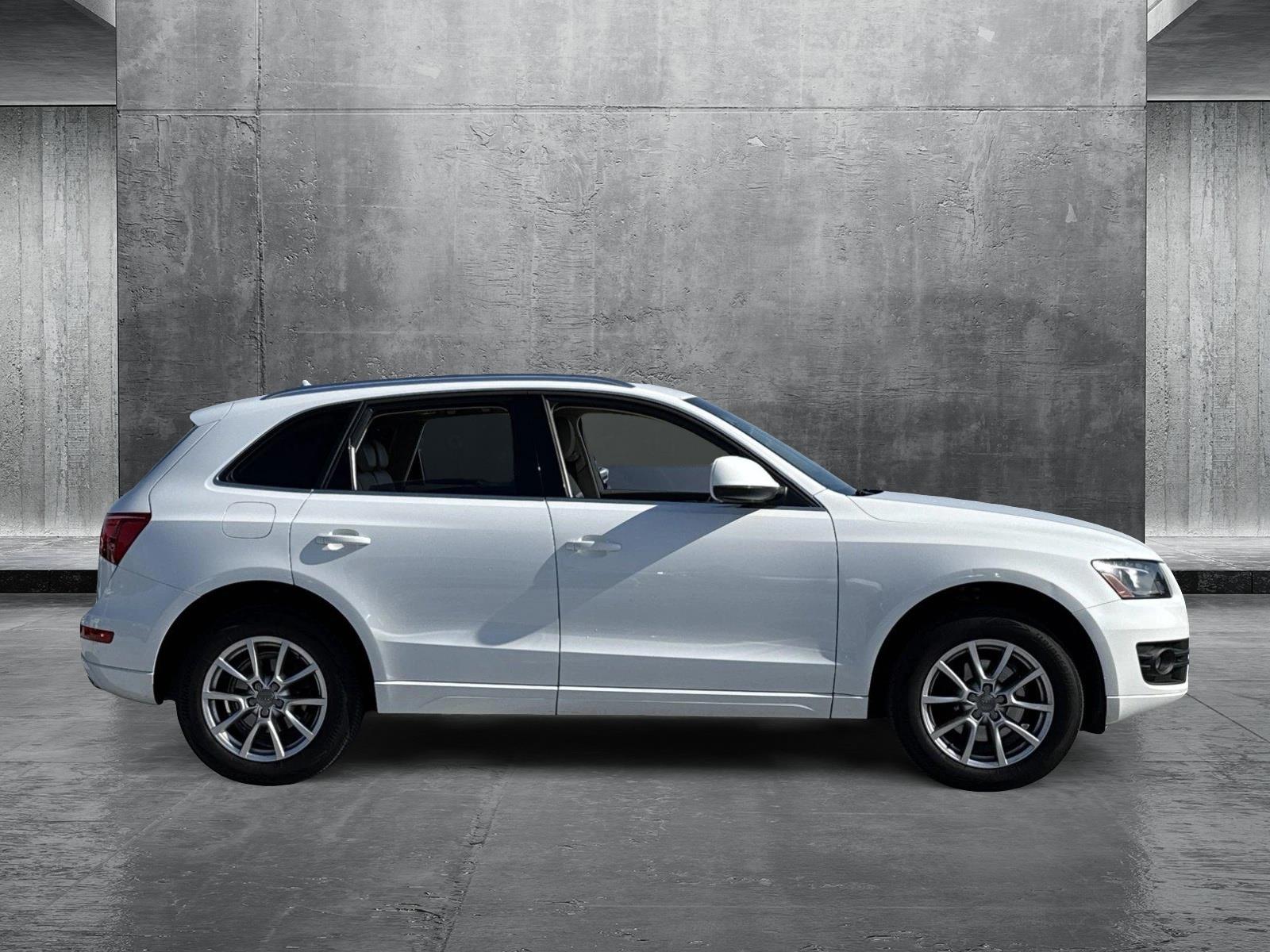 2012 Audi Q5 Vehicle Photo in Ft. Myers, FL 33907