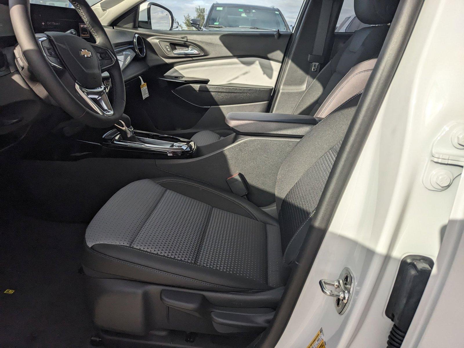 2025 Chevrolet Trax Vehicle Photo in MIAMI, FL 33172-3015