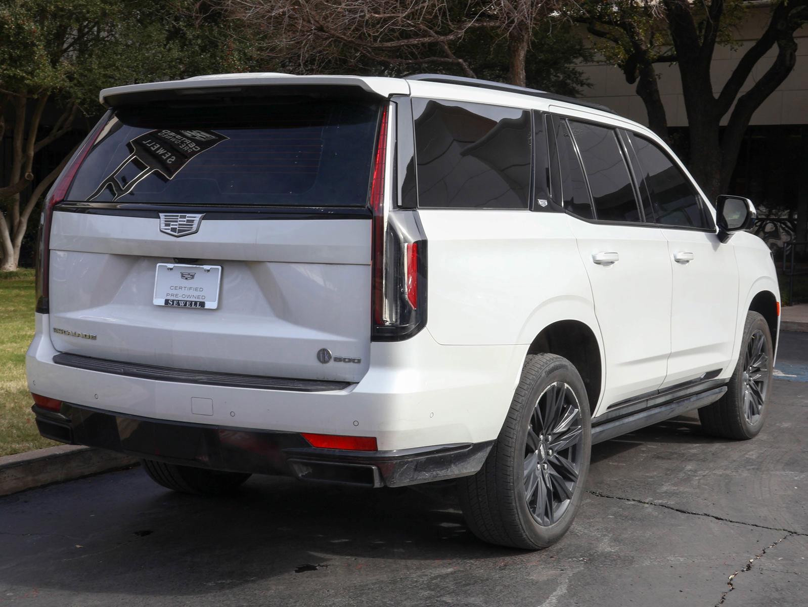 2021 Cadillac Escalade Vehicle Photo in DALLAS, TX 75209-3095