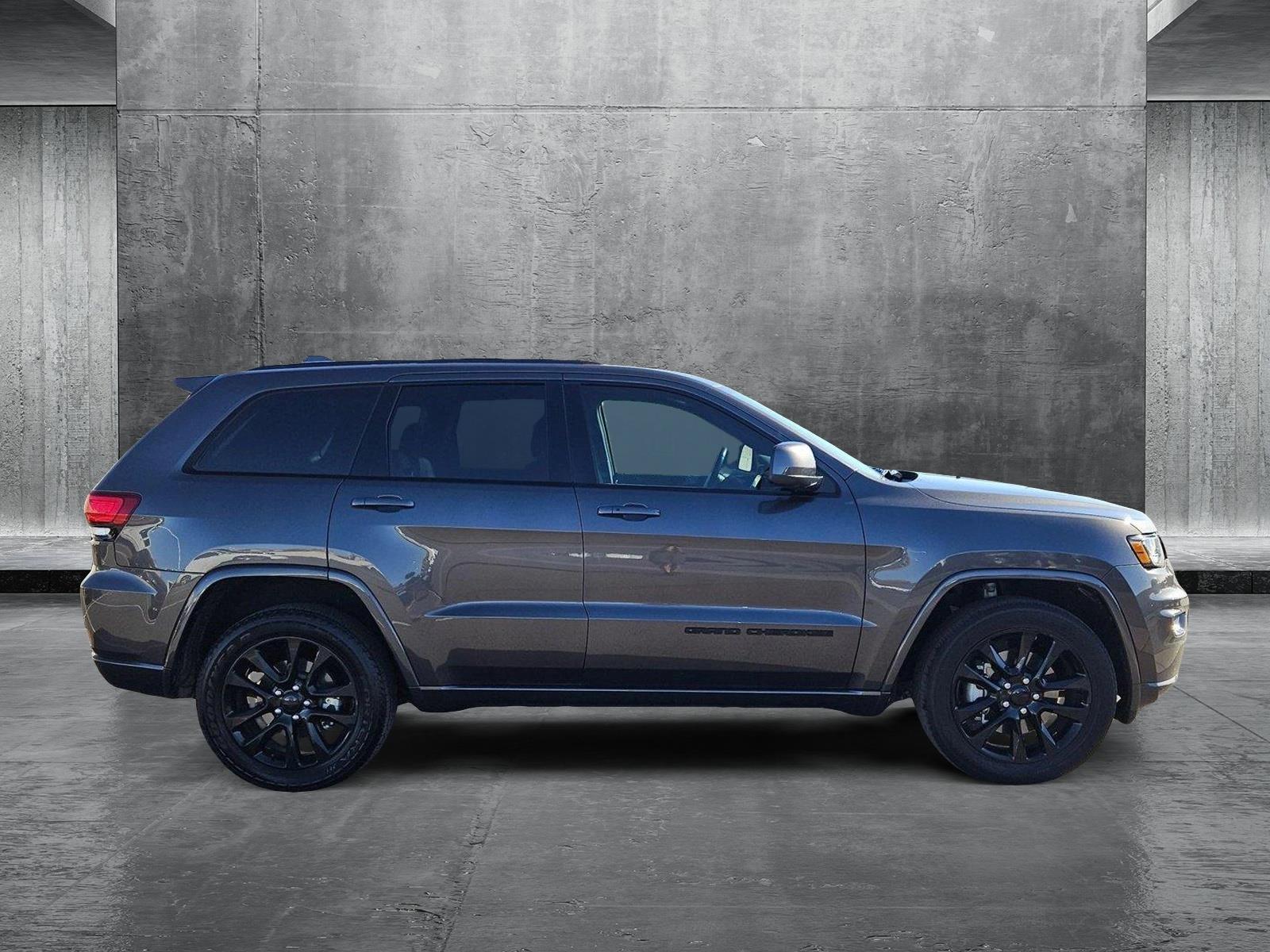 2021 Jeep Grand Cherokee Vehicle Photo in GILBERT, AZ 85297-0446