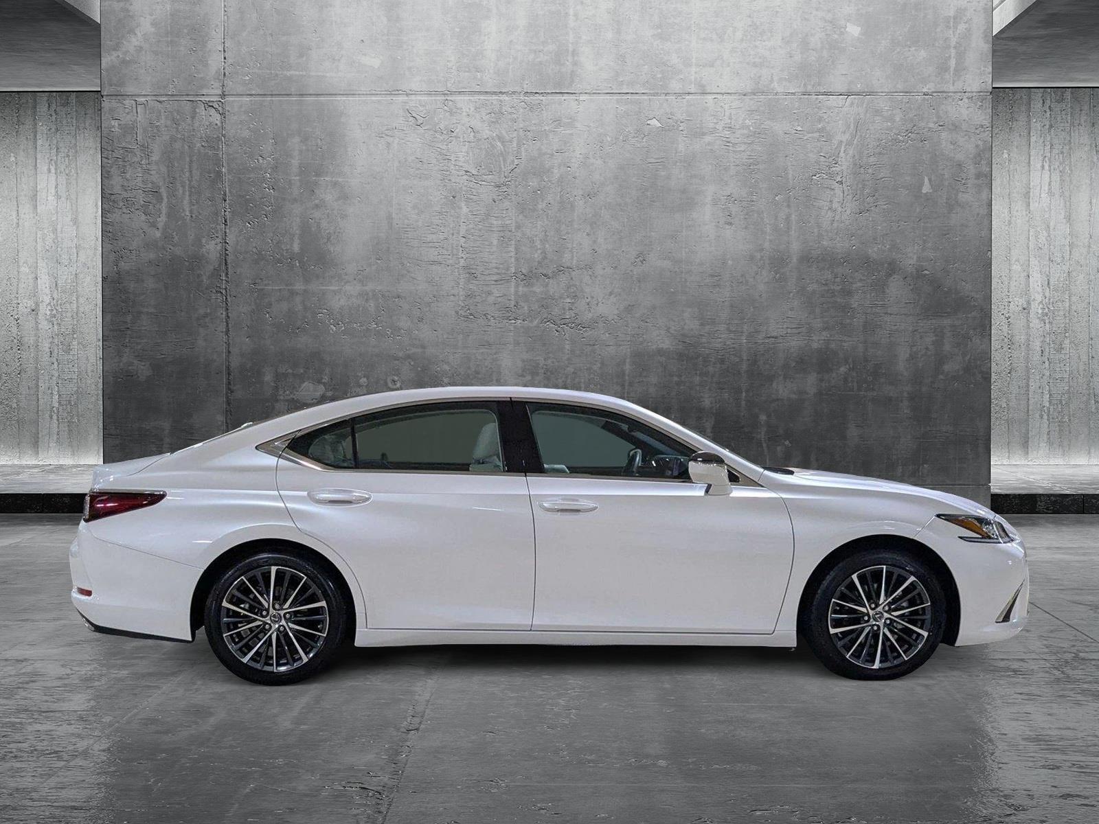 2024 Lexus ES 350 Vehicle Photo in West Palm Beach, FL 33417