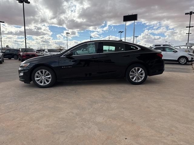 2022 Chevrolet Malibu Vehicle Photo in Winslow, AZ 86047-2439