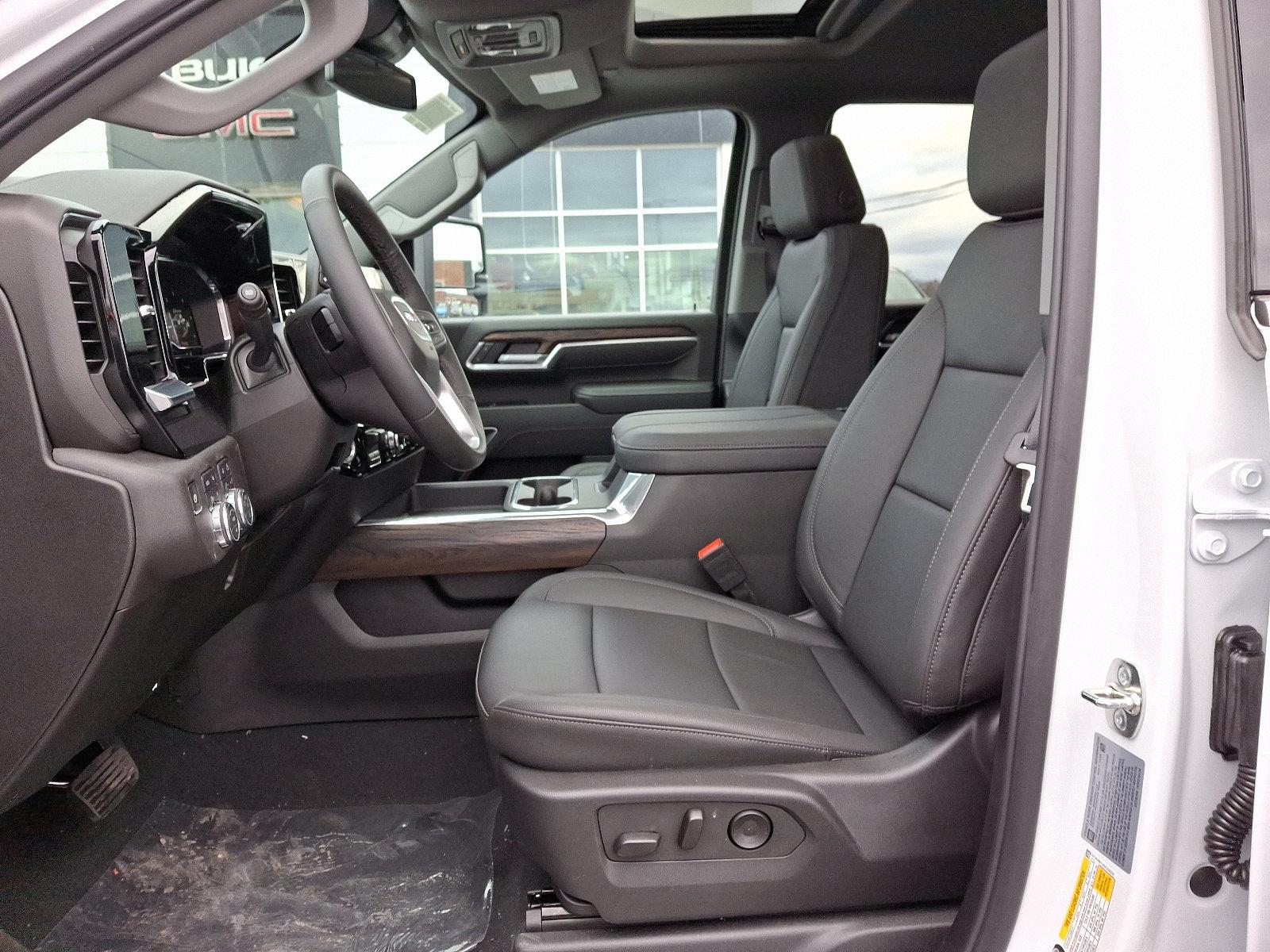 2025 GMC Sierra 2500 HD Vehicle Photo in HARRISBURG, PA 17111-1033