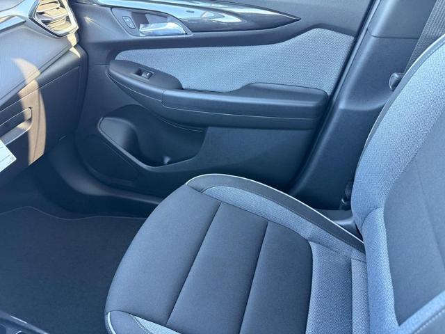 2025 Chevrolet Trailblazer Vehicle Photo in COLUMBIA, MO 65203-3903