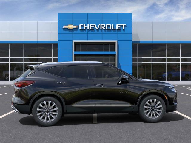 2025 Chevrolet Blazer Vehicle Photo in GREENACRES, FL 33463-3207