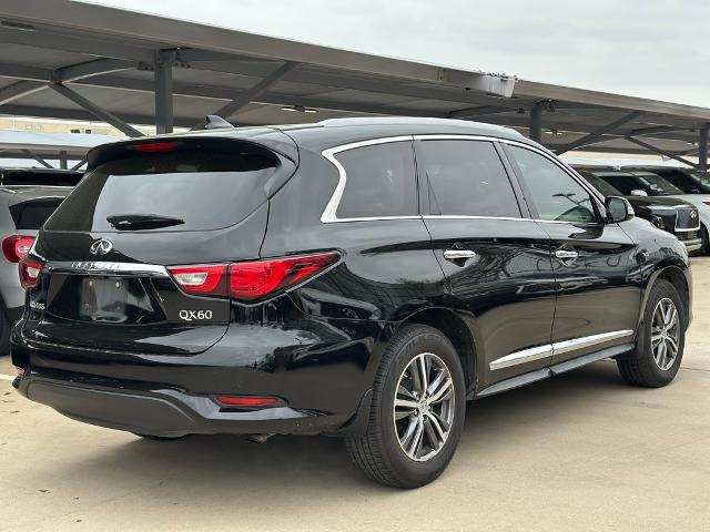2017 INFINITI QX60 Vehicle Photo in Grapevine, TX 76051