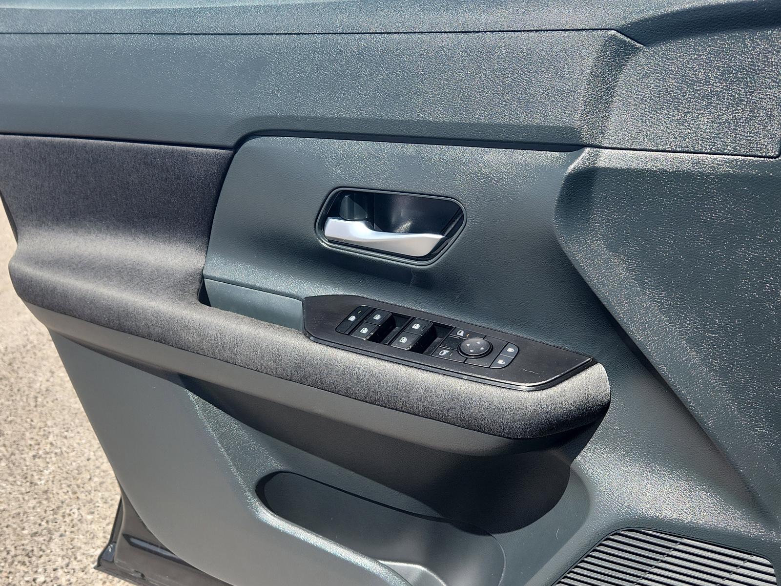 2025 Nissan Kicks Vehicle Photo in Albuquerque, NM 87110
