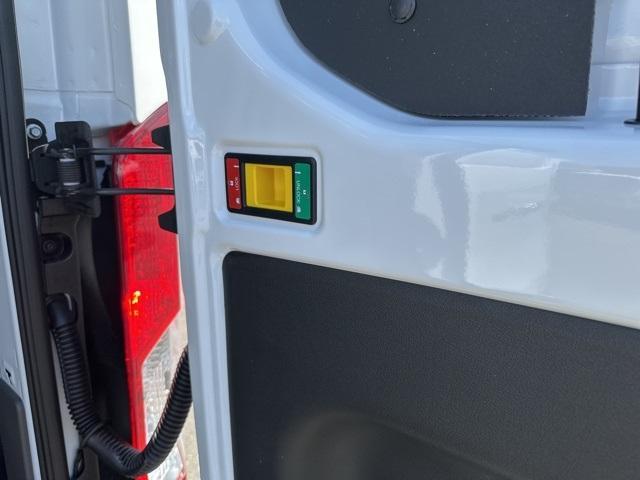 2025 Ford Transit Cargo Van Vehicle Photo in Webster, MA 01570-1415