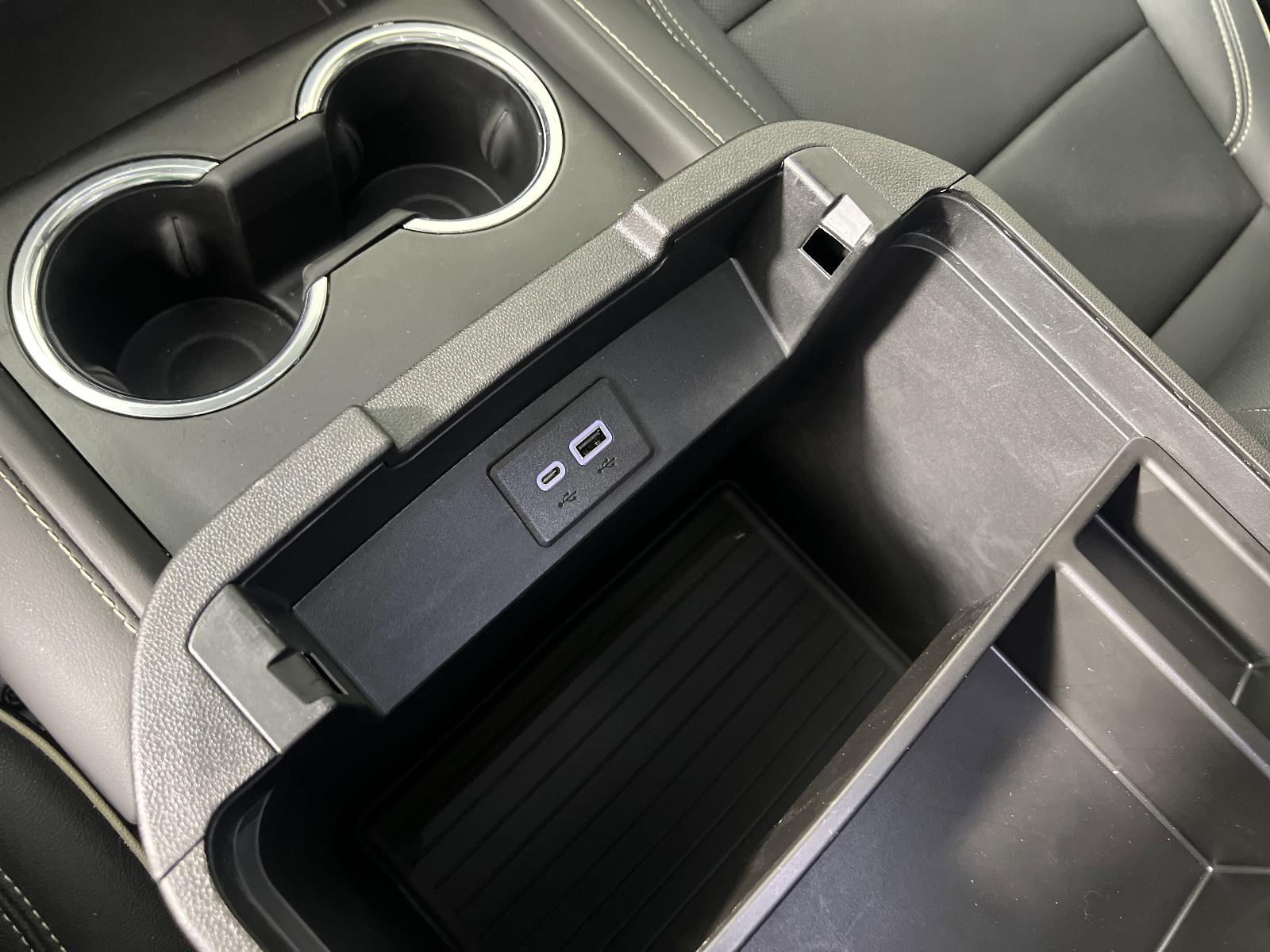 2023 GMC Yukon Vehicle Photo in GEORGETOWN, TX 78626-7508