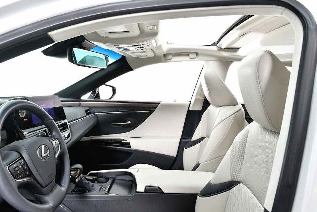 2024 Lexus ES 350 Vehicle Photo in DALLAS, TX 75235