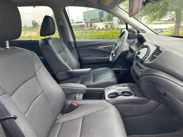 2022 Honda Pilot Vehicle Photo in Grapevine, TX 76051