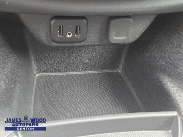 2021 Chevrolet Traverse Vehicle Photo in DENTON, TX 76210-9321