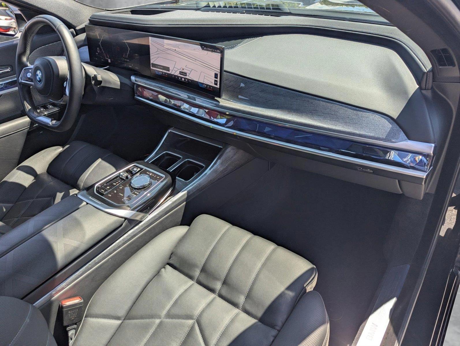 2024 BMW i7 Vehicle Photo in Delray Beach, FL 33444