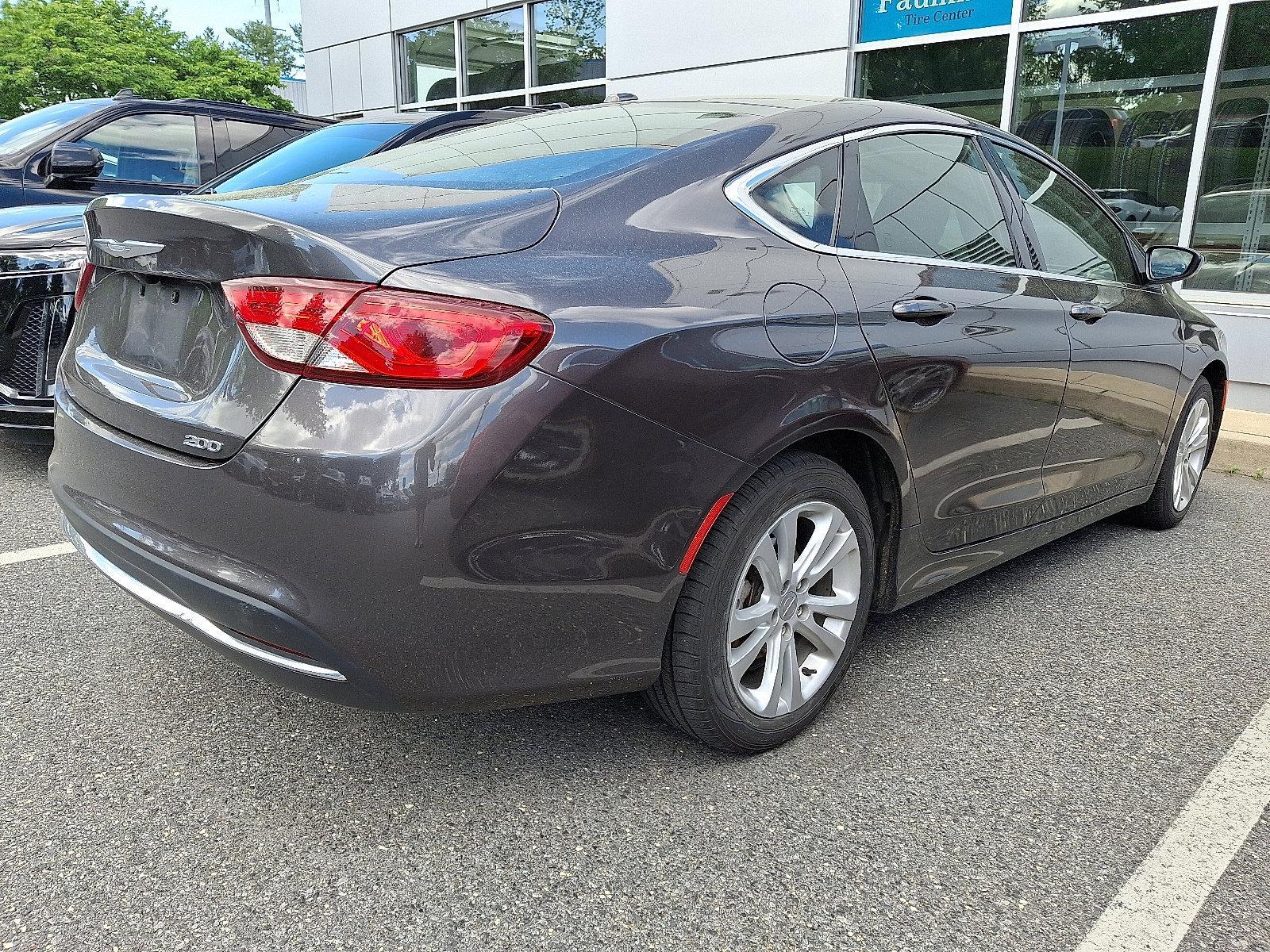 2015 Chrysler 200 Vehicle Photo in BETHLEHEM, PA 18017-9401