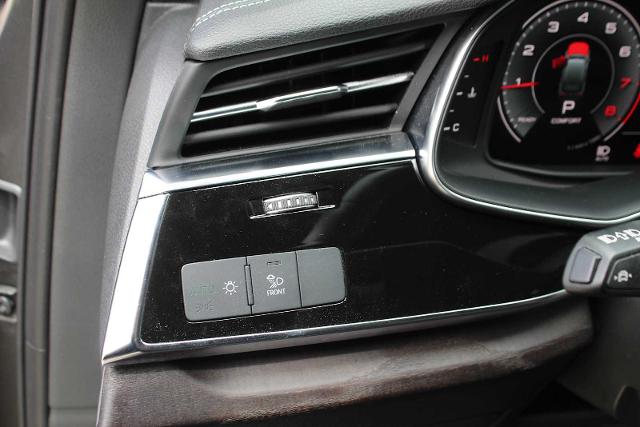 2023 Audi Q7 Vehicle Photo in HOUSTON, TX 77090
