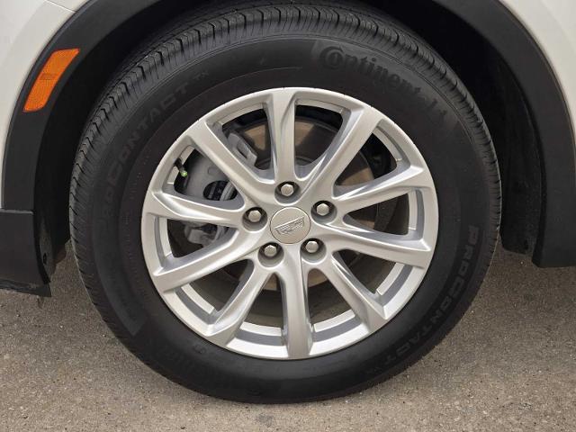 2022 Cadillac XT4 Vehicle Photo in DENTON, TX 76210-9321