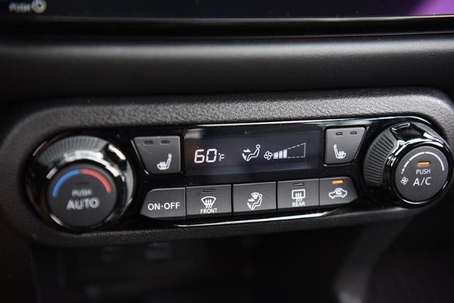 2024 Nissan Kicks Vehicle Photo in Ballwin, MO 63011