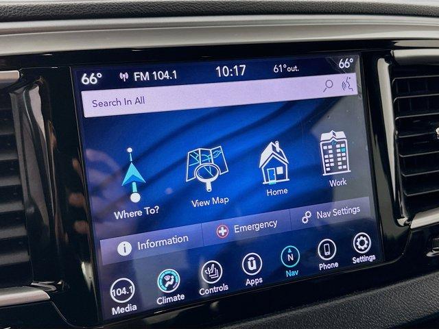 2020 Chrysler Pacifica Vehicle Photo in Doylsetown, PA 18901