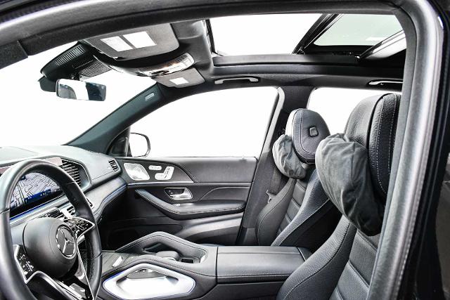 2025 Mercedes-Benz GLE Vehicle Photo in DALLAS, TX 75235