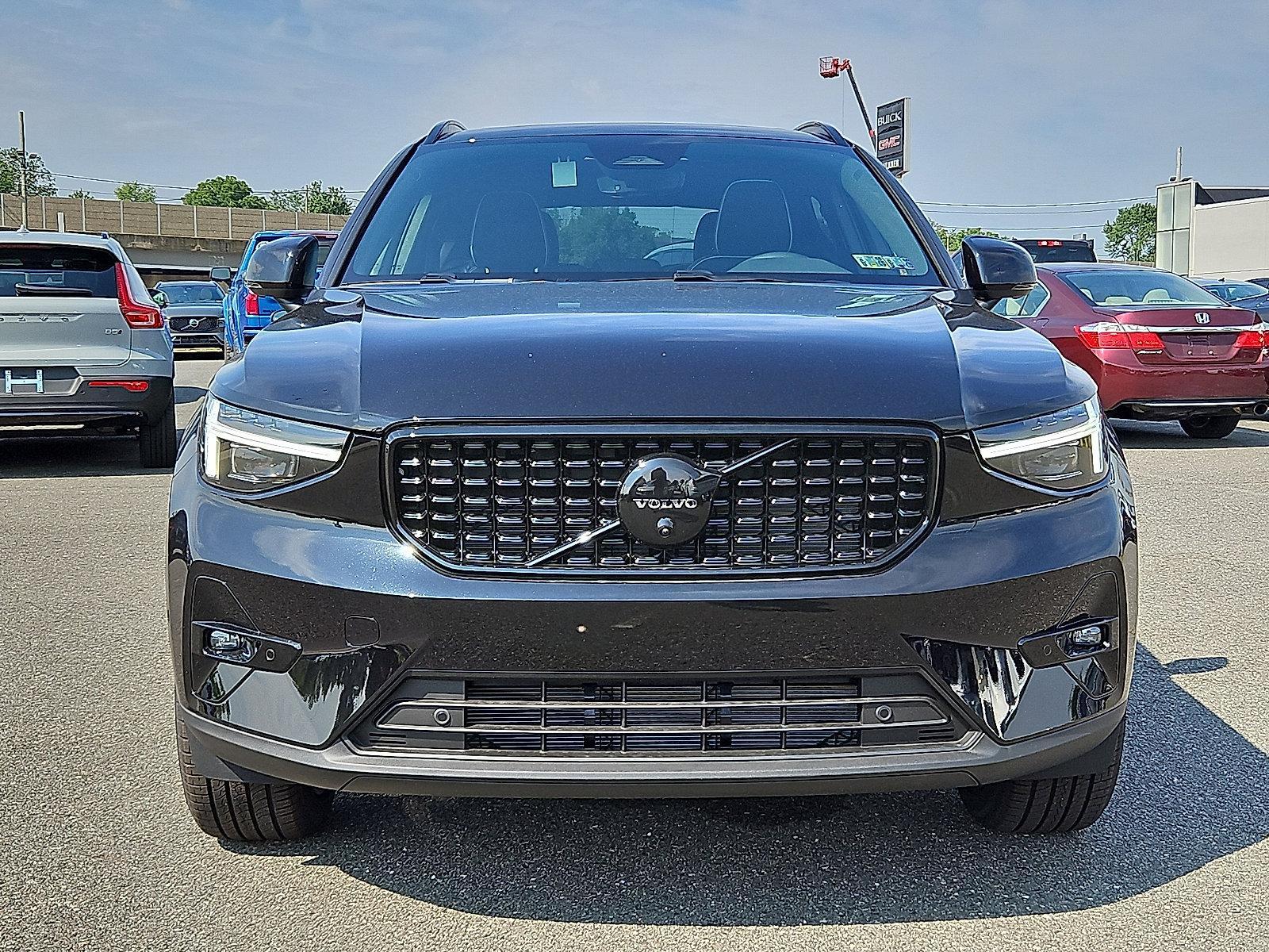 2026 Volvo XC40 Vehicle Photo in Trevose, PA 19053