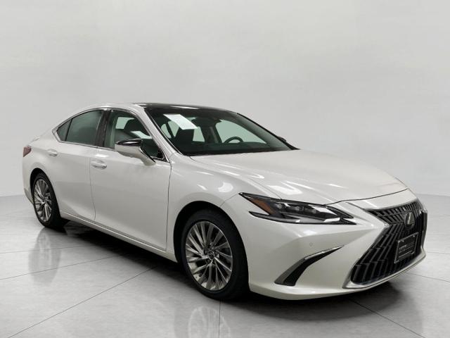 2022 Lexus ES 350 Vehicle Photo in Appleton, WI 54913