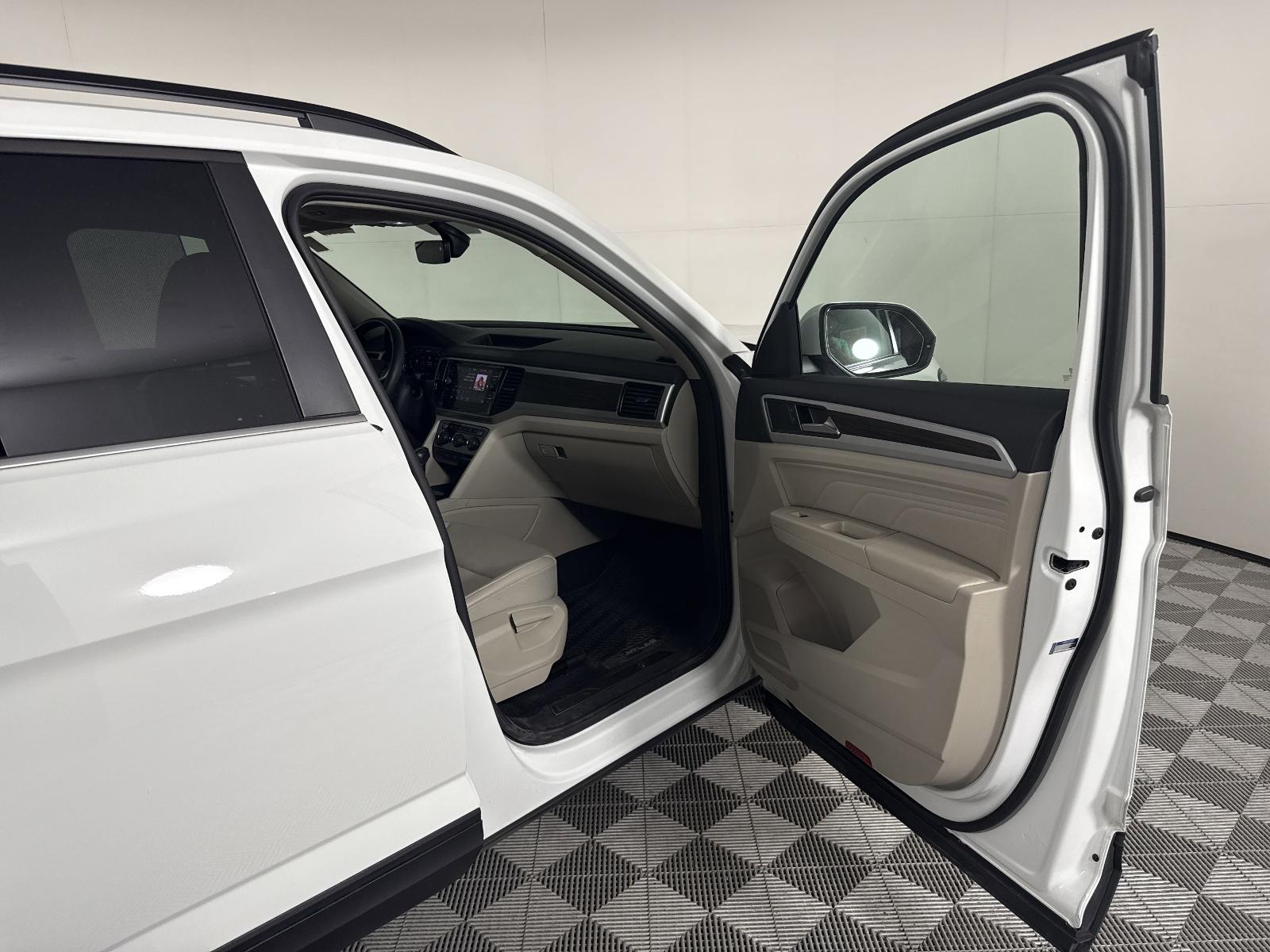 2022 Volkswagen Atlas Vehicle Photo in Georgetown, TX 78626