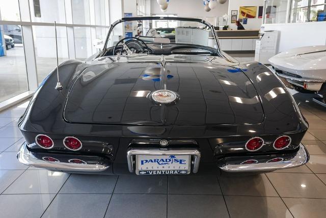 1961 Chevrolet CORVETTE Vehicle Photo in VENTURA, CA 93003-8585