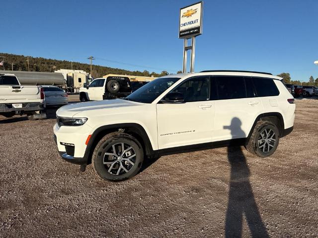 Used 2024 Jeep Grand Cherokee L Limited with VIN 1C4RJKBG0R8577202 for sale in Newcastle, WY