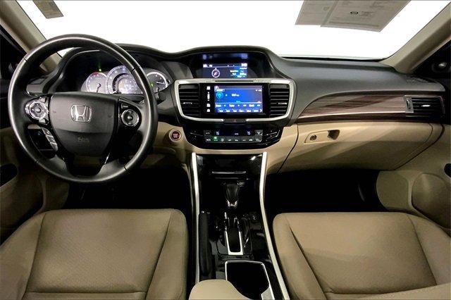 2016 Honda Accord Sedan Vehicle Photo in KANSAS CITY, MO 64114-4502