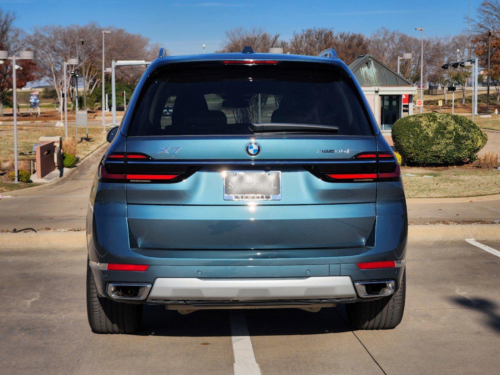 2024 BMW X7 xDrive40i Vehicle Photo in PLANO, TX 75024