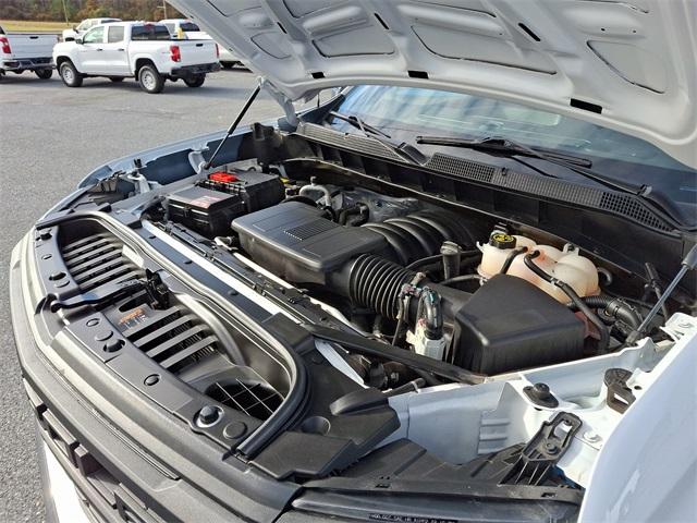 2023 Chevrolet Silverado 1500 Vehicle Photo in BERLIN, MD 21811-1121