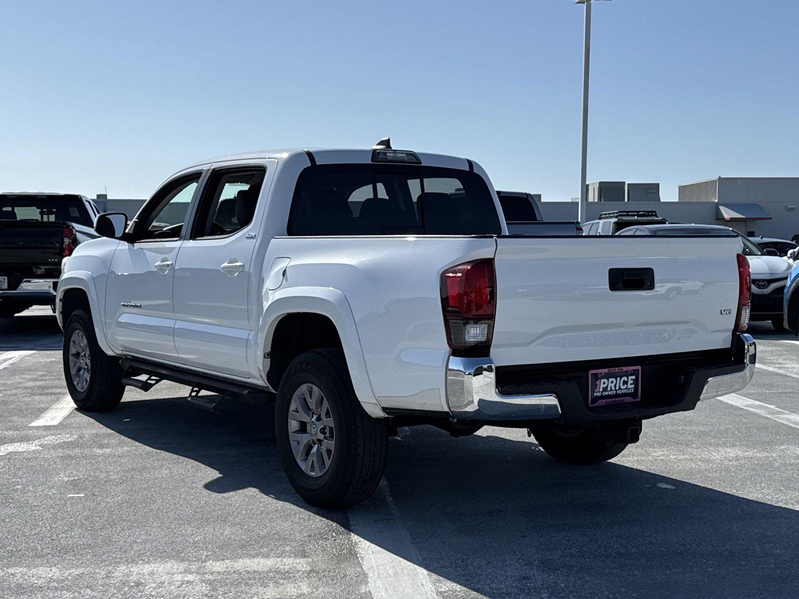 2019 Toyota Tacoma 2WD Vehicle Photo in Ft. Myers, FL 33907