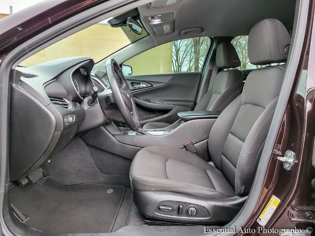 2020 Chevrolet Malibu Vehicle Photo in OAK LAWN, IL 60453-2517