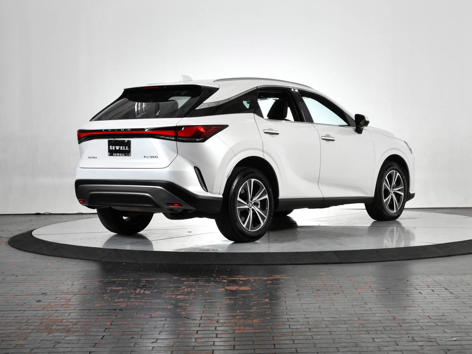 2024 Lexus RX 350 Vehicle Photo in DALLAS, TX 75235