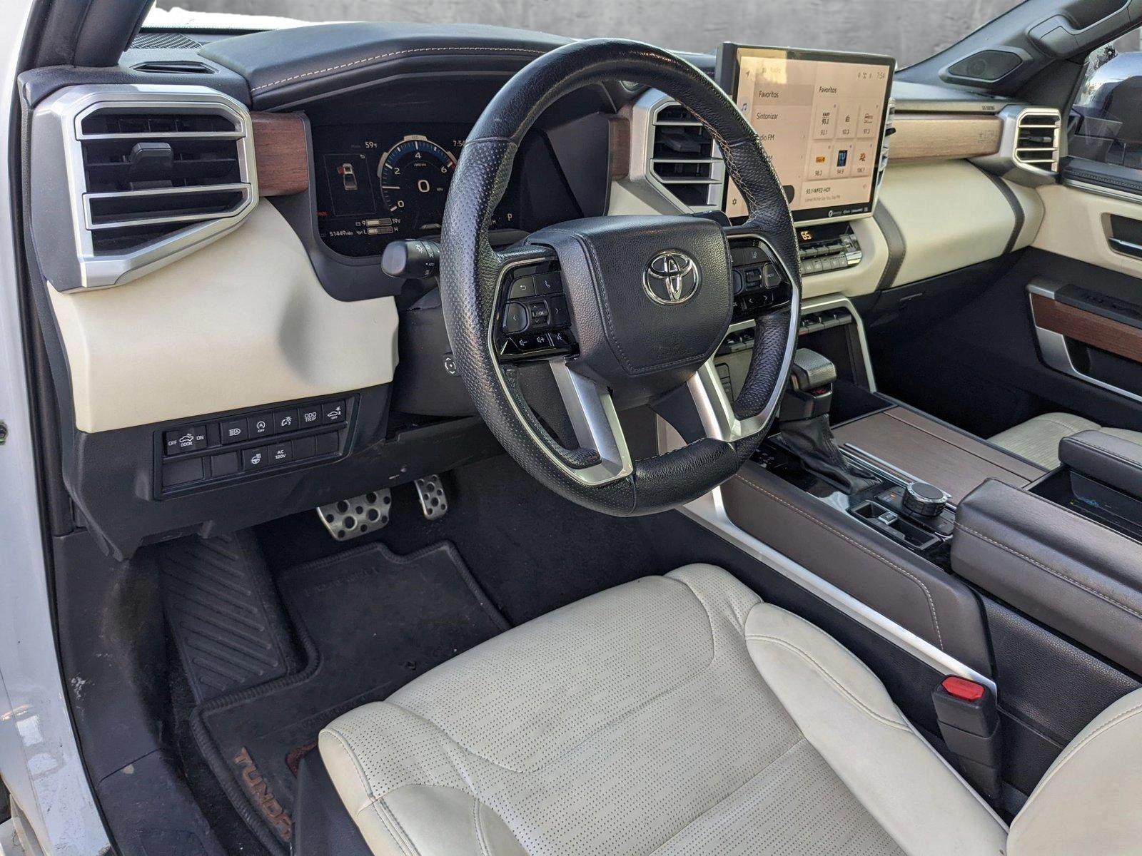 2022 Toyota Tundra 4WD Vehicle Photo in Davie, FL 33331