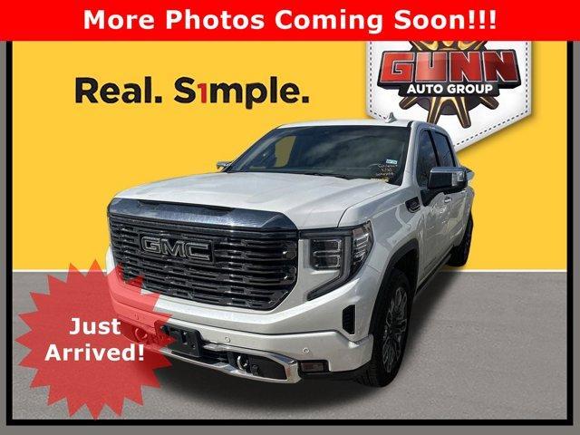 2024 GMC Sierra 1500 Vehicle Photo in SELMA, TX 78154-1459