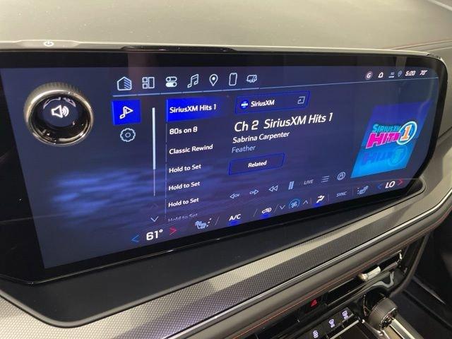 2025 Chevrolet Suburban Vehicle Photo in PHOENIX, AZ 85014-3381