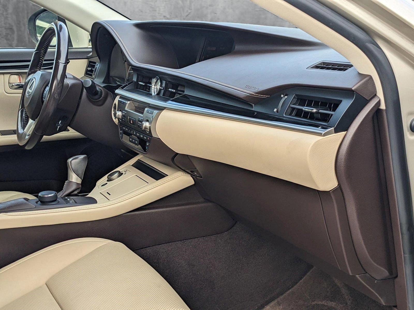 2016 Lexus ES 350 Vehicle Photo in MIAMI, FL 33172-3015