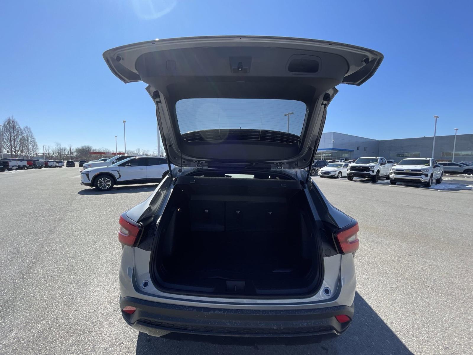 2025 Chevrolet Trax Vehicle Photo in BENTONVILLE, AR 72712-4322