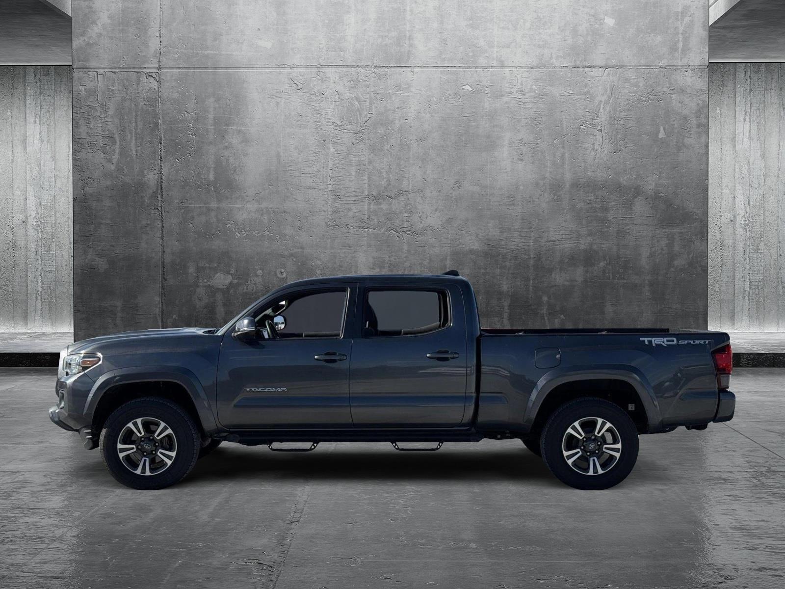 2019 Toyota Tacoma 2WD Vehicle Photo in Ft. Myers, FL 33907