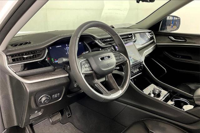 2023 Jeep Grand Cherokee Vehicle Photo in Tulsa, OK 74129