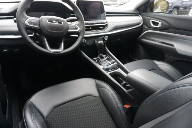 2022 Jeep Compass Vehicle Photo in FAIRMONT, WV 26554-2318
