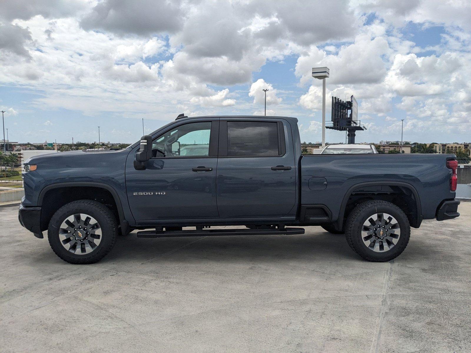 2025 Chevrolet Silverado 2500 HD Vehicle Photo in MIAMI, FL 33172-3015