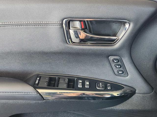 2016 Toyota Avalon Vehicle Photo in DALLAS, TX 75209