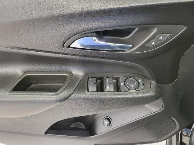 2022 Chevrolet Equinox Vehicle Photo in APPLETON, WI 54914-4656