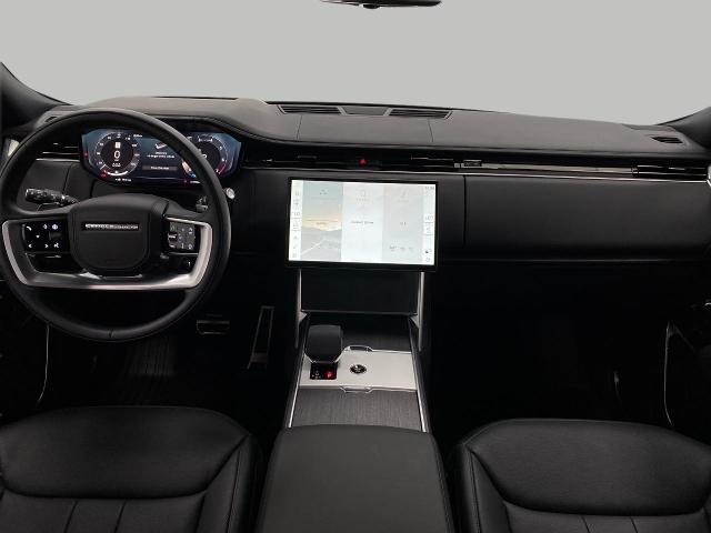 2025 Range Rover Vehicle Photo in Appleton, WI 54913
