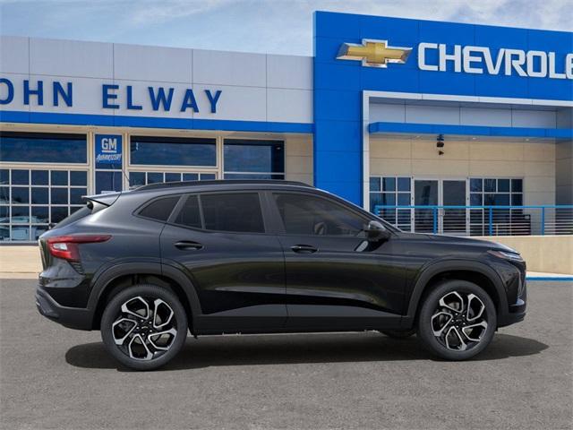 2025 Chevrolet Trax Vehicle Photo in ENGLEWOOD, CO 80113-6708